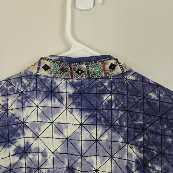 Chico's Quilted Jacket Blue Tie Dye Shibori Open Front Embroidered Sz 3 (XL) - Picture 7 of 8